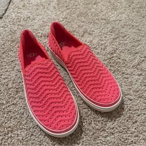 Girls Ugg Pink Sparkle Slip On Knit Sneaker Size 3 NEW